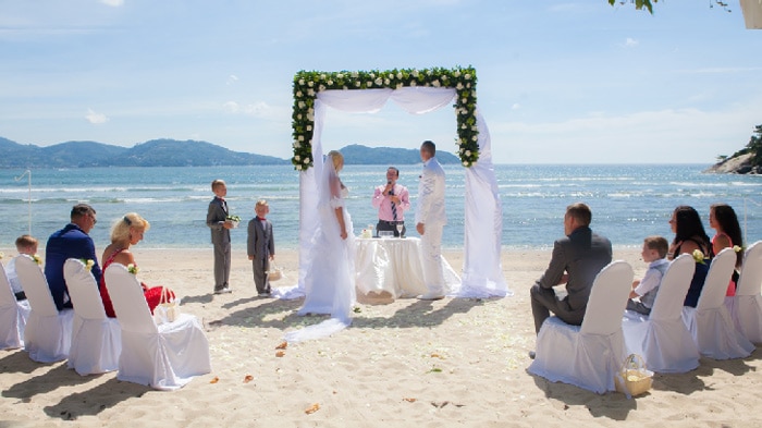 จัดงานแต่งในภูเก็ต, แต่งงานริมทะเล, Phuket Beach Wedding