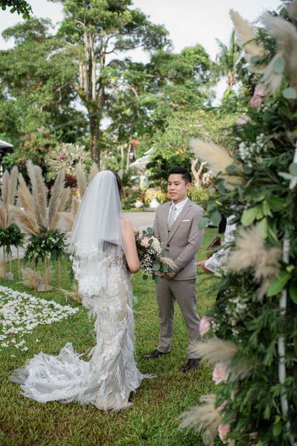 Phuket Dream Wedding Allison & Michael Couple In Gardeb=n