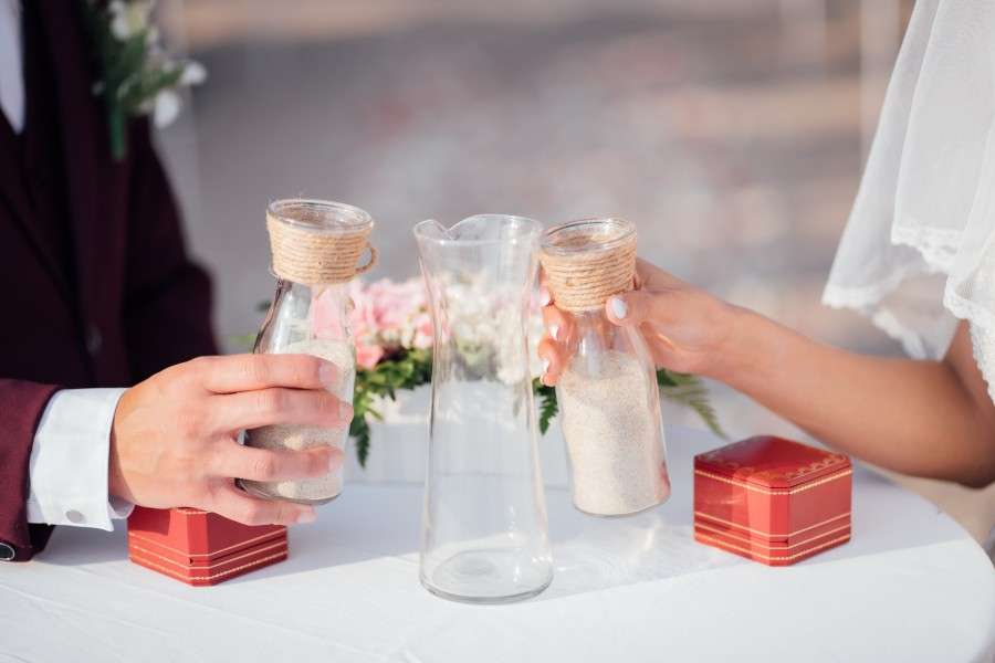 Phuket Dream Wedding Anny & Roger Sand