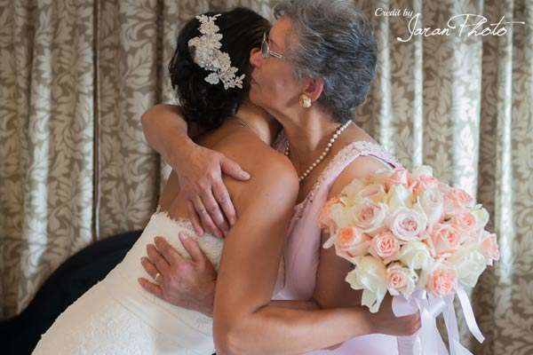 Phuket Dream Wedding Nuno & Mirian Mom And Bride Hug