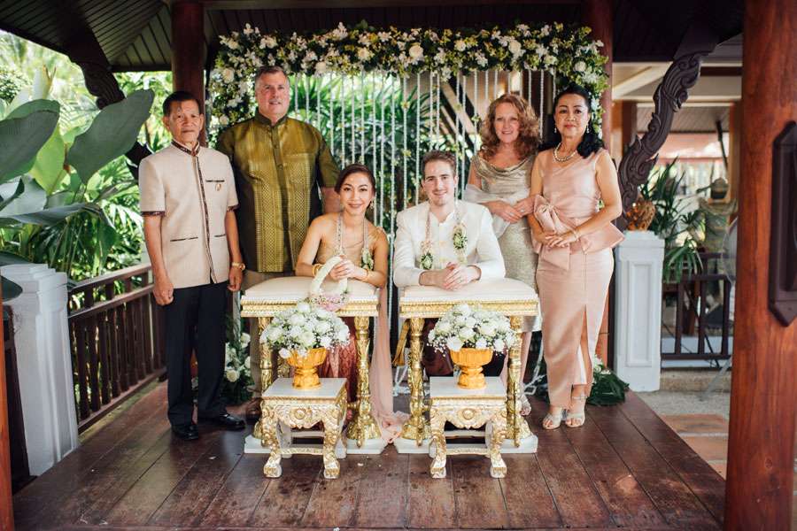 Phuket Dream Wedding Pattaree & James Couple Flowers Family