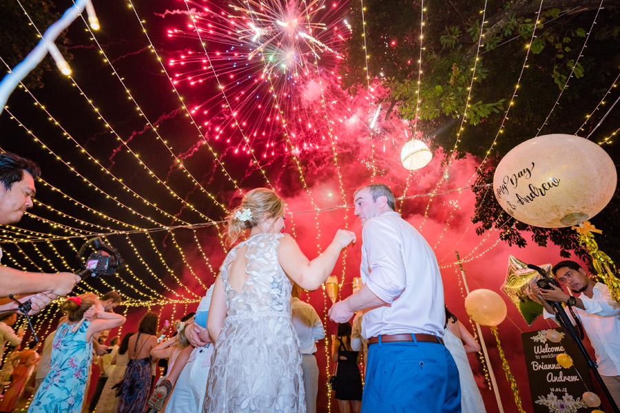 Extra Services Fireworks party & entertainment services