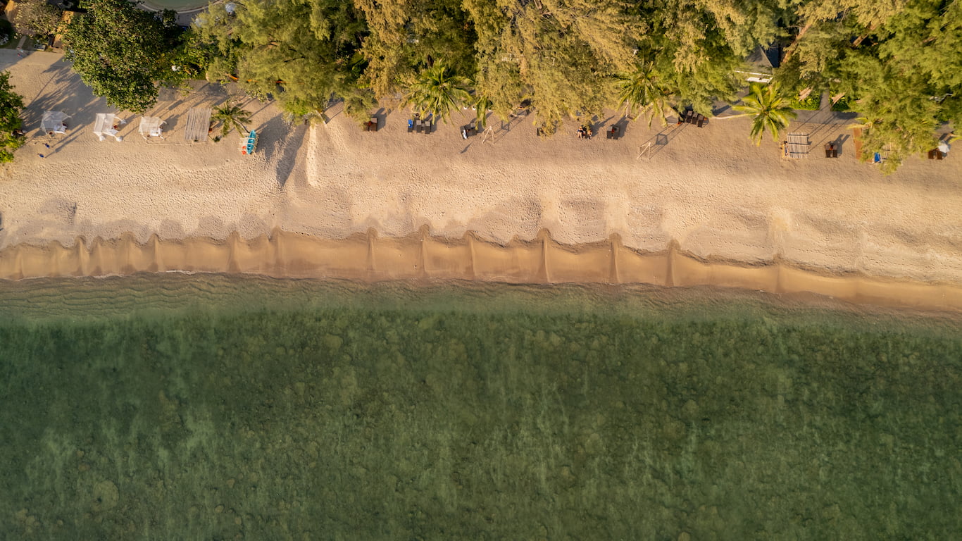 Beachfront Wedding Venues In Phuket 6
